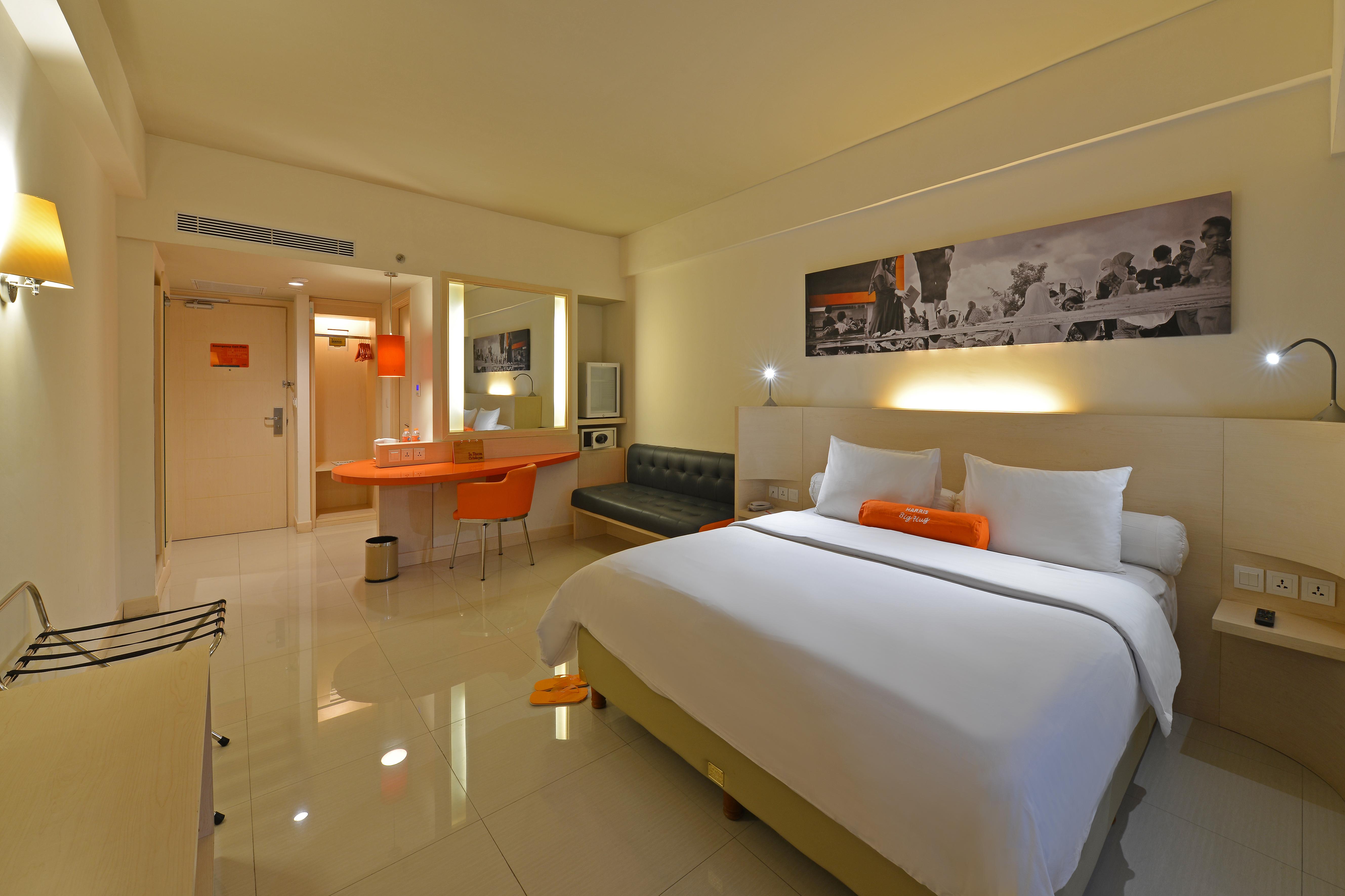 Harris Hotel & Conventions Ciumbuleuit Бандунг Экстерьер фото